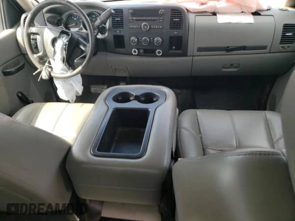 2011 Chevrolet Silverado 3500HD Work Truck с VIN 1GC4KZC81BF130600, выставлен на аукционе Copart как лот 53819535 с пробегом Не указан миль и Списание • Salvage title. История ставок и продаж доступна на DreamBid. Изображение 8.