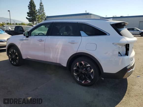 2025 Kia Sorento EX с VIN 5XYRH4JF7SG375911, выставлен на аукционе Copart как лот 67927735 с пробегом 4 470 миль миль и Списание • Salvage title. История ставок и продаж доступна на DreamBid. Изображение 2.