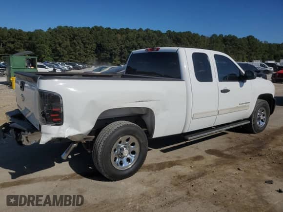 2009 Chevrolet Silverado 1500 LS с VIN 1GCEC19C69Z298563, выставлен на аукционе Copart как лот 84983225 с пробегом 317 322 миль миль и Списание • Salvage title. История ставок и продаж доступна на DreamBid. Изображение 3.