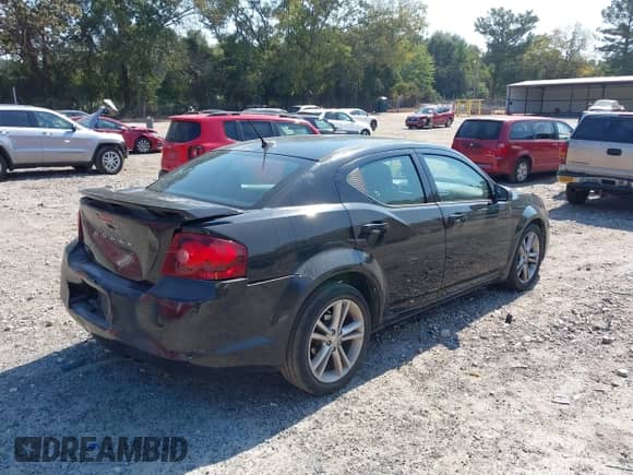 2012 Dodge Avenger SE с VIN 1C3CDZAG6CN254714, выставлен на аукционе IAAI как лот 43302801 с пробегом 146 700 миль миль и . История ставок и продаж доступна на DreamBid. Изображение 4.