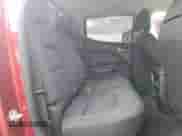 2018 Chevrolet Colorado 4WD LT z VIN 1GCGTCEN6J1125849, wystawiony jako Copart lot #65089235 z przebiegiem 62 481 mil mil oraz Szkoda całkowita • Salvage title. Historia ofert i sprzedaży dostępna na DreamBid. Obrazek 10.