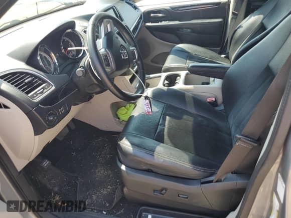 2018 Dodge Grand Caravan SXT with VIN 2C4RDGCG2JR326743, listed as a Copart auction lot 80452695 with 138,182 mi miles and Salvage title. Bid and sale history available at DreamBid. Image 7.