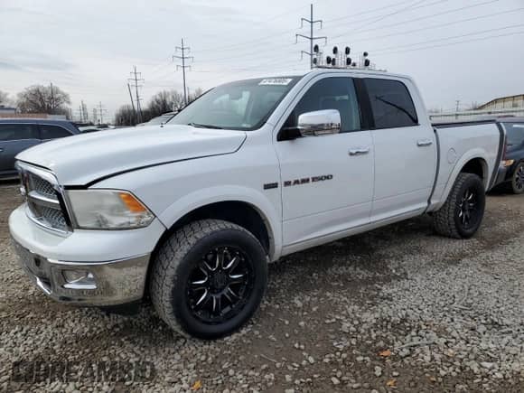 2011 Ram 1500 Sport with VIN 1D7RV1CT2BS594432, listed as a Copart auction lot 47476905 with 113,316 mi miles and Salvage title. Bid and sale history available at DreamBid. Image 1.
