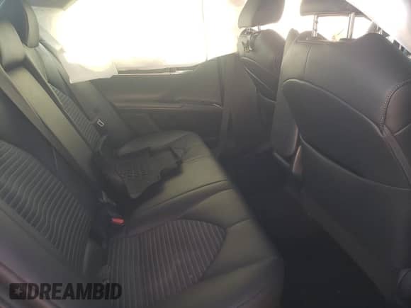 2019 Toyota Camry SE z VIN 4T1B11HK8KU693232, wystawiony jako Copart lot #85086995 z przebiegiem 82 014 mil mil oraz Szkoda całkowita • Salvage title. Historia ofert i sprzedaży dostępna na DreamBid. Obrazek 10.