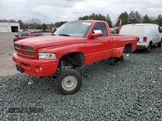 1996 Dodge 1500 с VIN 1B7HF16Z6TS698538, выставлен на аукционе Copart как лот 51475575 с пробегом 218 292 миль миль и Списание • Salvage title. История ставок и продаж доступна на DreamBid. Изображение 1.