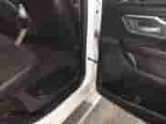 2021 Ram 1500 Lone Star z VIN 1C6RREFT1MN646966, wystawiony jako IAAI lot #42152069 z przebiegiem 48 645 mil mil oraz . Historia ofert i sprzedaży dostępna na DreamBid. Obrazek 8.