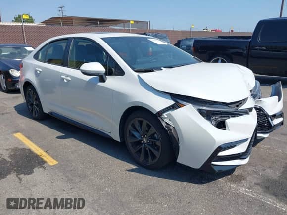 2024 Toyota Corolla XSE z VIN JTDT4MCE5R3520707, wystawiony jako IAAI lot #42991142 z przebiegiem 19 268 mil mil oraz . Historia ofert i sprzedaży dostępna na DreamBid. Obrazek 1.