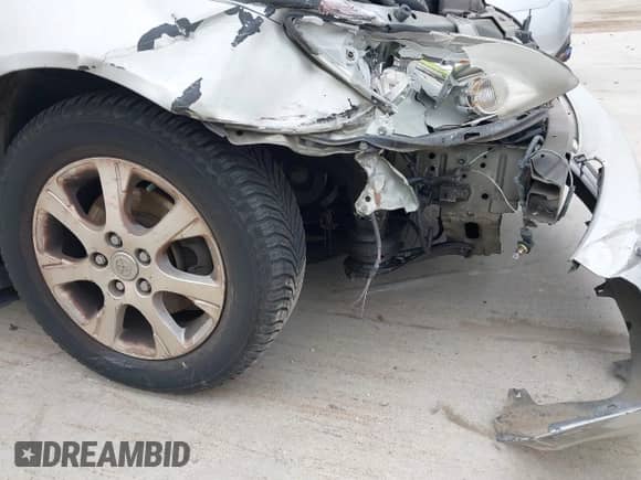 2005 Toyota Camry LE с VIN 4T1BF30K35U094347, выставлен на аукционе IAAI как лот 42305217 с пробегом 135 941 миль миль и . История ставок и продаж доступна на DreamBid. Изображение 6.