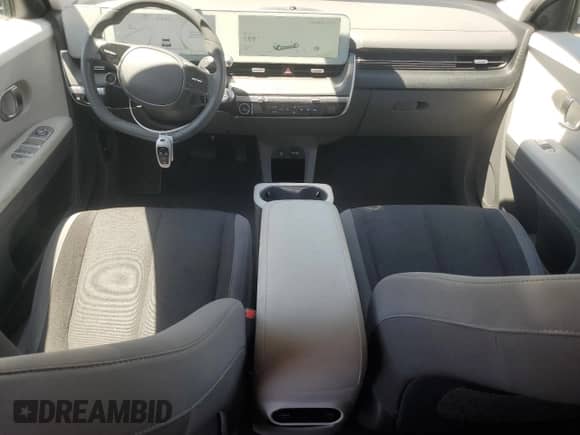 2022 Hyundai Ioniq 5 SE с VIN KM8KMDAF5NU054445, выставлен на аукционе Copart как лот 66155505 с пробегом 27 710 миль миль и Списание • Salvage title. История ставок и продаж доступна на DreamBid. Изображение 8.