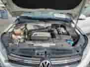 2017 Volkswagen Tiguan Wolfsburg Edition с VIN WVGRV7AX0HK000718, выставлен на аукционе Copart как лот 81674915 с пробегом 150 352 миль миль и Чистый • Clean title. История ставок и продаж доступна на DreamBid. Изображение 12.