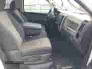 2011 Ram 1500 ST z VIN 3D7JB1EK0BG531606, wystawiony jako IAAI lot #41588384 z przebiegiem 169 392 mil mil oraz . Historia ofert i sprzedaży dostępna na DreamBid. Obrazek 5.