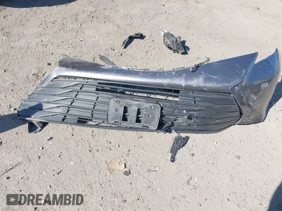 2023 Toyota Sienna LE z VIN 5TDKRKEC6PS168715, wystawiony jako IAAI lot #42627575 z przebiegiem Nie podano mil oraz . Historia ofert i sprzedaży dostępna na DreamBid. Obrazek 12.