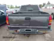 2001 Chevrolet Silverado 1500 LS с VIN 2GCEC19V011378682, выставлен на аукционе IAAI как лот 43020690 с пробегом 176 835 миль миль и . История ставок и продаж доступна на DreamBid. Изображение 16.
