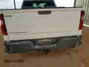 2023 Chevrolet Silverado 1500 Work Truck z VIN 1GCRDAED9PZ109799, wystawiony jako Copart lot #61101365 z przebiegiem 93 833 mil mil oraz Czysty tytuł • Clean title. Historia ofert i sprzedaży dostępna na DreamBid. Obrazek 6.