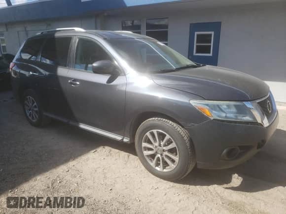2013 Nissan Pathfinder SV with VIN 5N1AR2MM9DC657592, listed as a Copart auction lot 87009805 with 145,305 mi miles and Clean title. Bid and sale history available at DreamBid. Image 4.