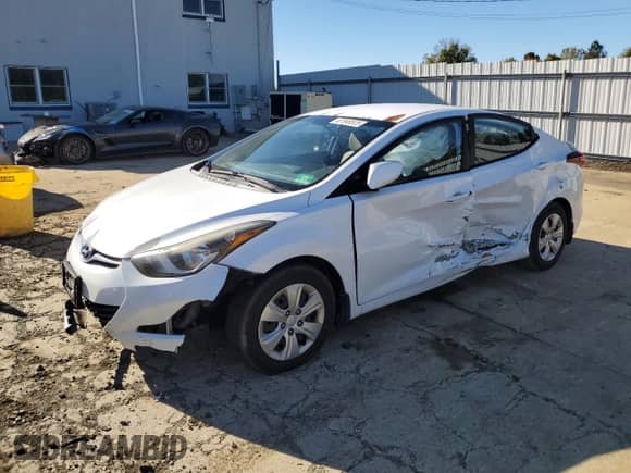 2016 Hyundai Elantra SE с VIN 5NPDH4AE1GH668804, выставлен на аукционе Copart как лот 87049525 с пробегом 95 431 миль миль и Списание • Salvage title. История ставок и продаж доступна на DreamBid. Изображение 1.