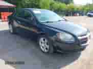 2012 Chevrolet Malibu 1LS z VIN 1G1ZB5E03CF224364, wystawiony jako IAAI lot #42759637 z przebiegiem 161 491 mil mil oraz . Historia ofert i sprzedaży dostępna na DreamBid. Obrazek 1.