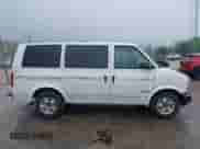 2000 Chevrolet Astro Cargo YF7 с VIN 1GBDM19W3YB134654, выставлен на аукционе IAAI как лот 42410315 с пробегом 195 786 миль миль и . История ставок и продаж доступна на DreamBid. Изображение 13.