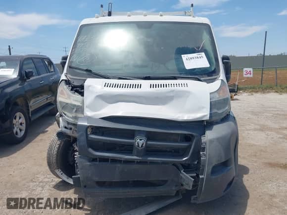 2015 Ram ProMaster Cargo z VIN 3C6TRVAG2FE513737, wystawiony jako IAAI lot #42893845 z przebiegiem 189 636 mil mil oraz . Historia ofert i sprzedaży dostępna na DreamBid. Obrazek 12.