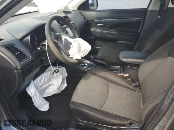 2020 Mitsubishi Outlander ES с VIN JA4AP3AU4LU017488, выставлен на аукционе Copart как лот 86712935 с пробегом 72 537 миль миль и На запчасти • Non repairable. История ставок и продаж доступна на DreamBid. Изображение 7.