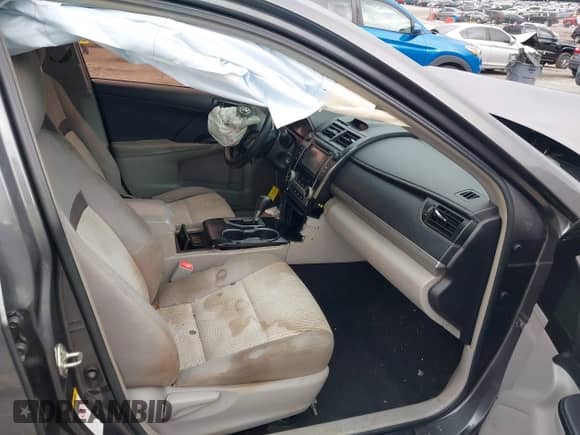 2014 Toyota Camry XLE with VIN 4T4BF1FK4ER398420, listed as a IAAI auction lot 42891928 with 219,910 mi miles and . Bid and sale history available at DreamBid. Image 5.