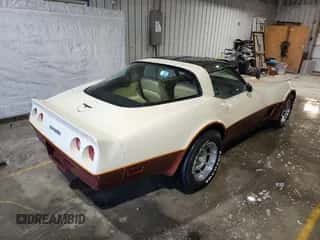 1981 Chevrolet Corvette с VIN 1G1AY876XBS414005, выставлен на аукционе Copart как лот 88344075 с пробегом 93 932 миль миль и Чистый • Clean title. История ставок и продаж доступна на DreamBid. Изображение 4.