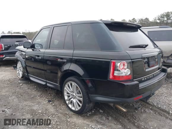 2010 Land Rover Range Rover Sport HSE Lux z VIN SALSK2D40AA256770, wystawiony jako IAAI lot #38414296 z przebiegiem 127 000 mil mil oraz . Historia ofert i sprzedaży dostępna na DreamBid. Obrazek 3.