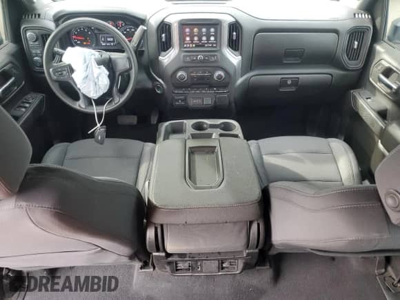 2024 Chevrolet Silverado 2500HD Custom с VIN 2GC4YME75R1132258, выставлен на аукционе Copart как лот 69998305 с пробегом 87 232 миль миль и Списание • Salvage title. История ставок и продаж доступна на DreamBid. Изображение 8.
