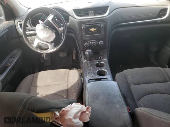 2017 Chevrolet Traverse LT с VIN 1GNKRGKD0HJ331696, выставлен на аукционе Copart как лот 65567705 с пробегом Не указан миль и Списание • Salvage title. История ставок и продаж доступна на DreamBid. Изображение 8.