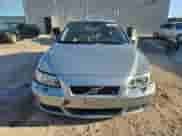 2006 Volvo S60 2.5L Turbo R с VIN YV1RH527862547578, выставлен на аукционе Copart как лот 70602025 с пробегом 97 866 миль миль и Списание • Salvage title. История ставок и продаж доступна на DreamBid. Изображение 5.