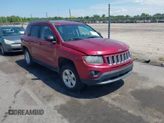2014 Jeep Compass Sport z VIN 1C4NJCBA6ED829651, wystawiony jako IAAI lot #43085338 z przebiegiem 218 184 mil mil oraz . Historia ofert i sprzedaży dostępna na DreamBid. Obrazek 1.