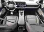 2023 Hyundai Ioniq 6 Preferred z VIN KMHM34AC6PA046196, wystawiony jako Copart lot #64205874 z przebiegiem 48 311 mil mil oraz Szkoda całkowita • Salvage title. Historia ofert i sprzedaży dostępna na DreamBid. Obrazek 8.