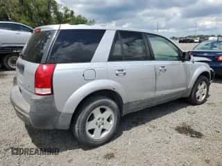 2004 Saturn VUE V6 z VIN 5GZCZ534X4S815295, wystawiony jako Copart lot #78947664 z przebiegiem 227 236 mil mil oraz Nie do naprawy • Non repairable. Historia ofert i sprzedaży dostępna na DreamBid. Obrazek 3.