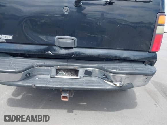 2006 Chevrolet Tahoe Z71 с VIN 1GNEC13T66R122561, выставлен на аукционе IAAI как лот 43402781 с пробегом Не указан миль и . История ставок и продаж доступна на DreamBid. Изображение 6.