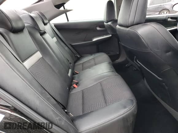 2012 Toyota Camry SE z VIN 4T1BF1FK3CU046856, wystawiony jako Copart lot #86598605 z przebiegiem 69 681 mil mil oraz Szkoda całkowita • Salvage title. Historia ofert i sprzedaży dostępna na DreamBid. Obrazek 10.