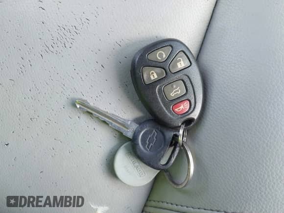 2014 Chevrolet Tahoe LT с VIN 1GNSCBE0XER247248, выставлен на аукционе IAAI как лот 42438570 с пробегом 108 455 миль миль и . История ставок и продаж доступна на DreamBid. Изображение 11.