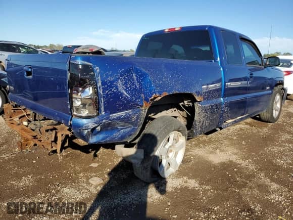 2003 Chevrolet Silverado SS с VIN 2GCEK19N931356654, выставлен на аукционе Copart как лот 72966944 с пробегом 292 812 миль миль и Списание • Salvage title. История ставок и продаж доступна на DreamBid. Изображение 3.