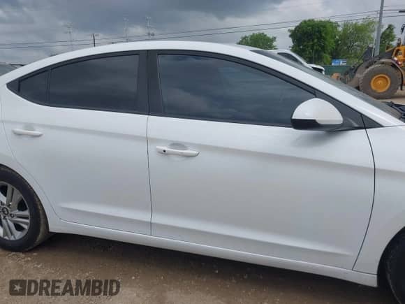 2020 Hyundai Elantra Value Edition with VIN 5NPD84LF1LH572302, listed as a IAAI auction lot 42168135 with 120,135 mi miles and . Bid and sale history available at DreamBid. Image 13.