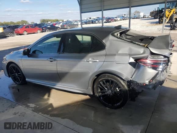 2024 Toyota Camry XSE with VIN 4T1K61AK9RU879710, listed as a Copart auction lot 90527445 with 39,740 mi miles and Clean title. Bid and sale history available at DreamBid. Image 2.