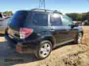 2009 Subaru Forester X with VIN JF2SH63629H781107, listed as a Copart auction lot 86444185 with 262,250 mi miles and Clean title. Bid and sale history available at DreamBid. Image 3.