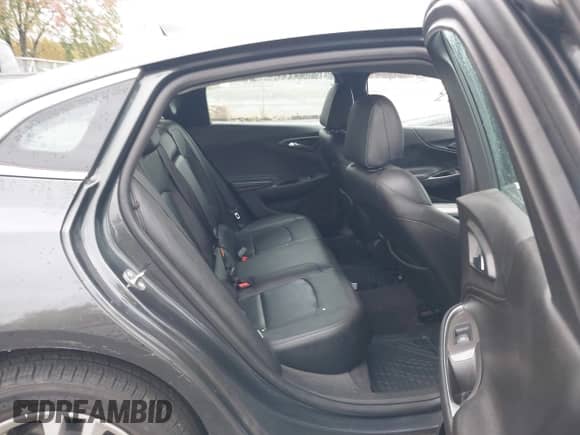 2016 Chevrolet Malibu LT z VIN 1G1ZE5ST1GF322773, wystawiony jako IAAI lot #43389880 z przebiegiem 99 582 mil mil oraz . Historia ofert i sprzedaży dostępna na DreamBid. Obrazek 8.