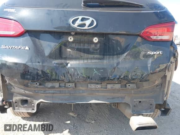 2018 Hyundai Santa Fe 2.4L с VIN 5NMZT3LB0JH057863, выставлен на аукционе IAAI как лот 43207251 с пробегом 114 506 миль миль и . История ставок и продаж доступна на DreamBid. Изображение 6.