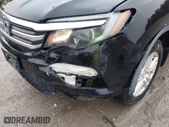 2016 Honda Pilot LX z VIN 5FNYF6H17GB040315, wystawiony jako IAAI lot #43402665 z przebiegiem 167 922 mil mil oraz . Historia ofert i sprzedaży dostępna na DreamBid. Obrazek 6.