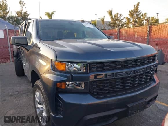2021 Chevrolet Silverado 1500 Custom z VIN 3GCPWBEH4MG173383, wystawiony jako IAAI lot #41302874 z przebiegiem 45 070 mil mil oraz . Historia ofert i sprzedaży dostępna na DreamBid. Obrazek 12.