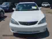 2005 Toyota Camry LE с VIN 4T1BF32K25U090559, выставлен на аукционе IAAI как лот 42338647 с пробегом 57 231 миль миль и . История ставок и продаж доступна на DreamBid. Изображение 12.