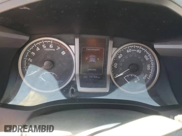 2020 Toyota Tacoma SR5 с VIN 3TMAZ5CN0LM120428, выставлен на аукционе Copart как лот 69748535 с пробегом 147 306 миль миль и Списание • Salvage title. История ставок и продаж доступна на DreamBid. Изображение 9.