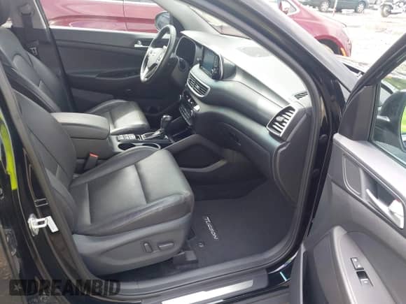 2021 Hyundai Tucson Limited z VIN KM8J33AL3MU304696, wystawiony jako IAAI lot #42815368 z przebiegiem 60 109 mil mil oraz . Historia ofert i sprzedaży dostępna na DreamBid. Obrazek 5.