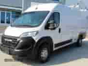 2023 Ram ProMaster Cargo с VIN 3C6MRVJG5PE508358, выставлен на аукционе Copart как лот 70176805 с пробегом 32 504 миль миль и Списание • Salvage title. История ставок и продаж доступна на DreamBid. Изображение 2.