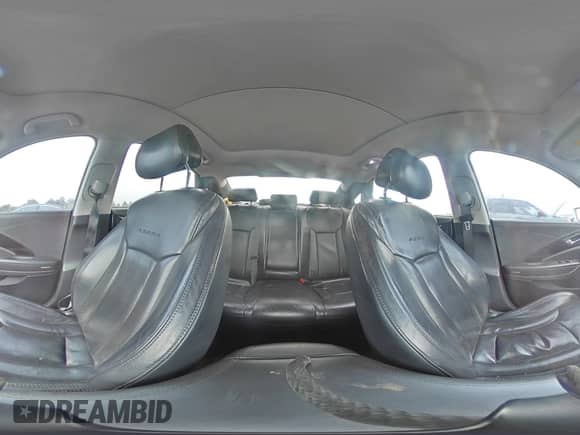 2013 Hyundai Azera с VIN KMHFH4JG6DA270769, выставлен на аукционе Copart как лот 86630765 с пробегом 133 252 миль миль и Списание • Salvage title. История ставок и продаж доступна на DreamBid. Изображение 14.