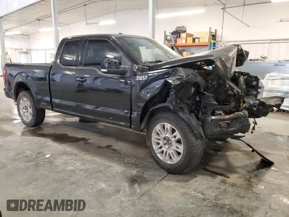 2015 Ford F-150 XLT z VIN 1FTFX1EF8FFA39935, wystawiony jako Copart lot #68185545 z przebiegiem 201 850 mil mil oraz Szkoda całkowita • Salvage title. Historia ofert i sprzedaży dostępna na DreamBid. Obrazek 4.